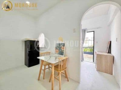 Căn hộ 1pn ban công 35m2 full nội thất - mgr đào duy anh