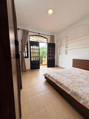 Cho thuê căn hộ ngay đh văn lang- đh công nghiệp