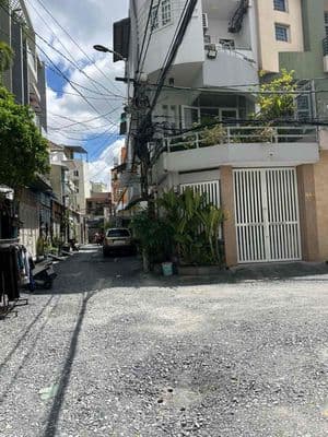 Mả: 1q6005x Bán nhà Q6 hẽm oto đổ cửa, 2 tầng , 3,5x 22m giá nhỉnh 5tỷ