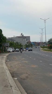 Chính chủ cần bán lô đất đẹp ở bình nguyên. dt 79m2. gần tttm bcons.