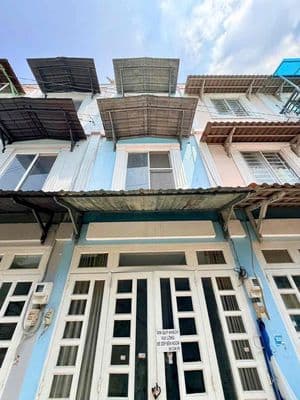 Nhà 2 lầu 2pn 3wc ngay chợ cầu đồng giá 6 triệu