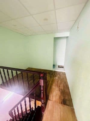 bán nhà ngõ hẻm đường Nguyễn Duy Dương , phường Vườn Lài
