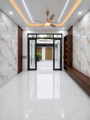 bán nhà mới tinh đồng sở hữu giáp Làng Đại học , vị trị đẹp