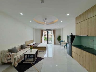 STUDIO SIÊU RỘNG, full nội thất ban công, trung tâm Cầu Giấy