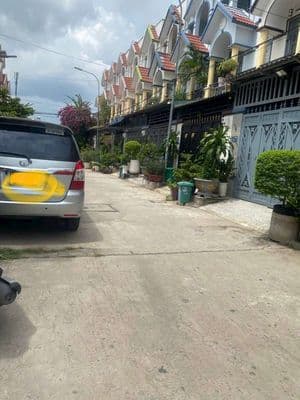 Bán nhà đẹp ngang 5m , đang có dòng tiền tốt , dt 70m2 , 3 lầu 5,85tỷ