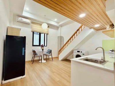 Căn Hộ Gác Lửng Gần ĐH Bách Khoa ĐH Kinh Tế UEH Quận 10