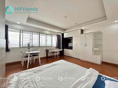 Chdv full nt ngay công viên hoàng văn thụ