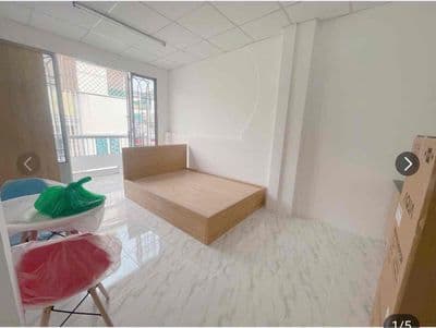 Studio ban công 40m2 full nội thất mới ngay 3/2 - q10