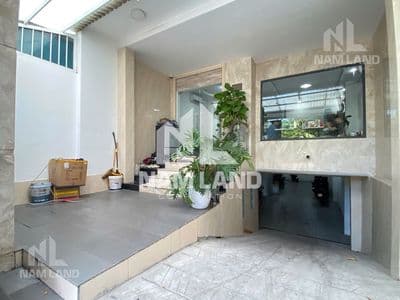 Nhà có thang máy đường 33, 6PN siêu hợp làm VP-LIVESTREAM chỉ 40TR