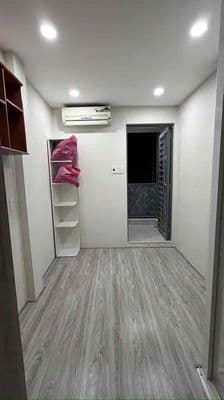 Nguyên căn cho thuê nhà mới đẹp 1t 2l Lê Hồng Phong Q10.
