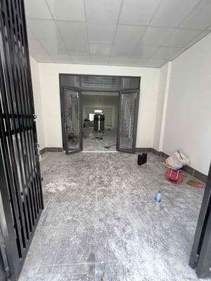 Cho thuê nhà khu bàu cát 4,7x20 trệt lửng nhà mới xây