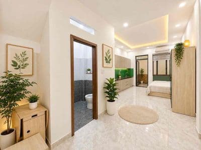 Cho thuê phòng Studio rộng 40m2 , ban công lớn chỉ 7tr2