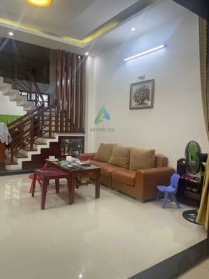 Cho thuê nhà nguyên căn Hồ Sĩ Dương - 3PN đầy đủ tiện nghi 8tr/th