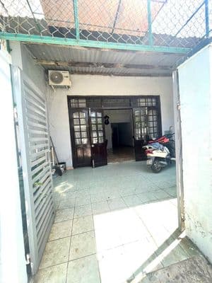 Nhà cấp 4 kiệt tô hiệu gần bến xe