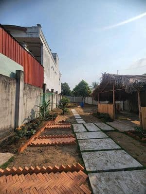 Xả lỗ ! Đất mặt Tiền ngang 9m, sổ hồng xây tự do.