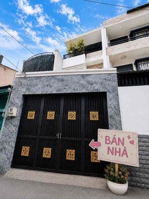 Bán nhà HXH Phạm Văn Chiêu, 3 tầng, nhà đẹp ở ngay, 105m2, chỉ 8,1 tỉ
