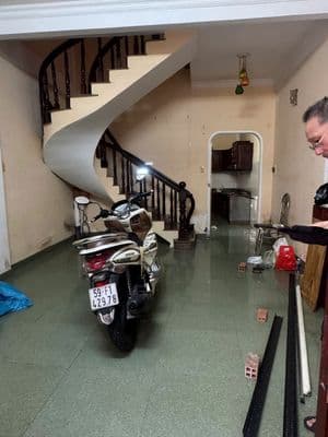 Cho Thuê Nhà hẻm xe hơi đường Nguyễn Đình Chiểu, P.2, Quận 3