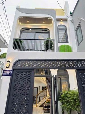 Nhà Góc 2 Mặt Tiền Nguyễn Kiệm P3 Gò Vấp - 3PN 3WC - Sát Sân Bay