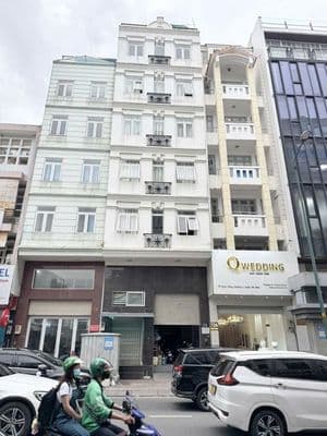 Bán tòa chdv cao cấp doanh thu gần 100 triệu/tháng ngay sân bay