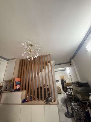chủ cần bán gấp,nhà đối diện hạnh thông tây