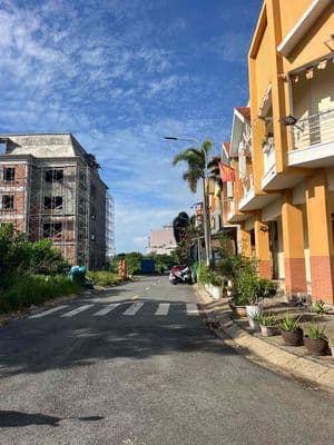 Giá mới 3,4 t – diện tích 75m² – ngang 6m x 12,5m – nguyễn văn tạo, nb