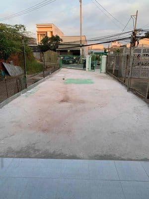 Nhà nguyên căn siêu rộng 5x30m 02phòng mặt tiền Làng Hoa Bà Bộ