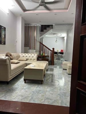 cho thuê riêng nhà 4 tầng