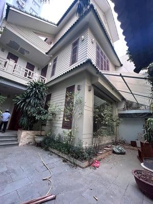 Cho thuê nhà biệt thự sân vườn an thượng gần trần bạch đằng