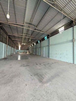 Chính chủ cho thuê 1100m2 nhà xưởng - 48tr/ tháng .