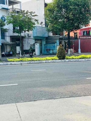 Nhà mặt tiền 2/9