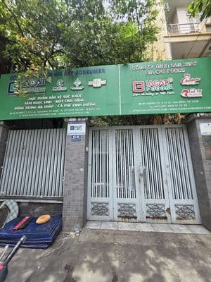 Mặt tiền đường C1 kinh doanh sầm uất, khu C200, sát bên sân bay