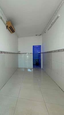 Nhà cho thuê nguyên căn, hẻm 157 Dương Bá Trạc