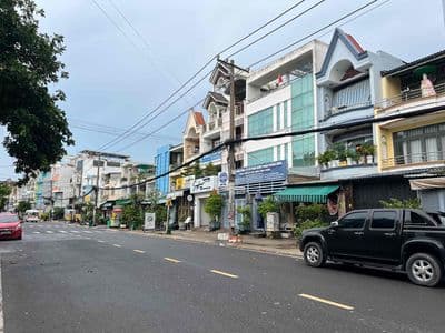 Cho Thuê Mặt Tiền Đường Chợ Lớn P11 Quận 6
