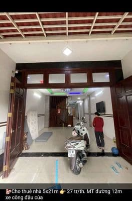 Cho thuê nhà 5 x21m 5 lầu 9pn 6wc đường xe công ngay lê trọng tấn