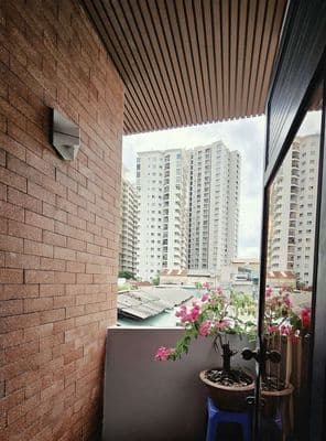 Cho thuê nhà sát mặt tiền đường Hậu Giang tiện Kinh Doanh, Văn Phòng