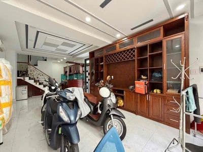 Bán nhà Nguyễn Thượng Hiền P5 Phú Nhuận, 42m2, Lô góc 5 Tầng, HXH