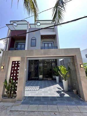Ngộp ngân hàng – bán gấp căn nhà 1 trệt 1 lầu - 4,5m x 28m