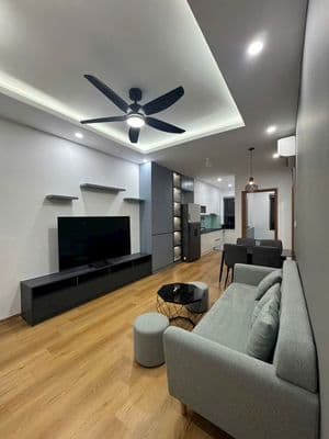 Bán Căn Hộ 2 Phòng Ngủ Giá Rẻ Chỉ 1.99 Tỷ