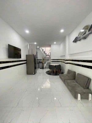 Hot nhà trung tâm tân phú hẻm thông ngay trường trinh chỉ nhỉnh 3 tỷ