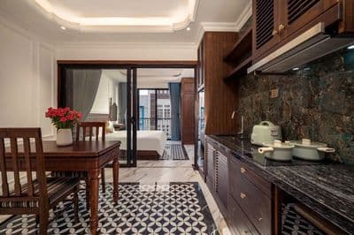 Căn hộ 1 phòng ngủ cao cấp - trung tâm thành phố - hải châu