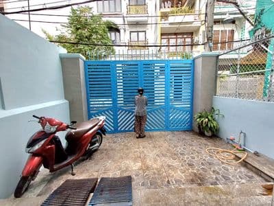 Nhà góc hxh nguyễn kiệm, pn, 75m2 | 4 tầng | 4pn chỉ 75tr thương lượng