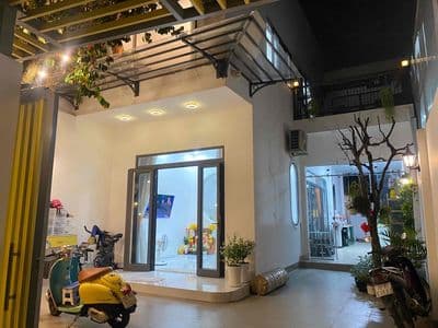 bán gấp nhà hẻm Lê Hồng Phong