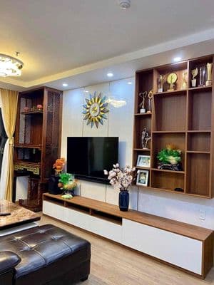Bán Lock Mới P2 View Hồ Bơi 2Pn 2Wc Full Đẹp Sổ Hồng 5,9 Tỷ