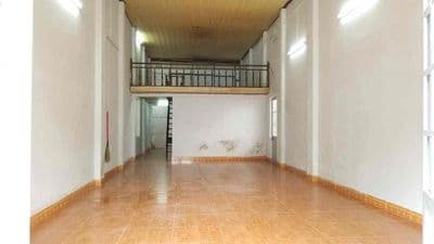 Cho thuê nhà C4 gác lửng mặt Tiền đường Huỳnh Ngọc Huệ phù hợp ở và KD