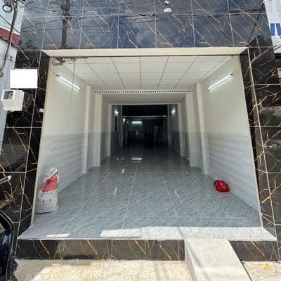 Cho thuê nhà mặt tiền đường nguyễn văn khối 4x18m mới thông suốt