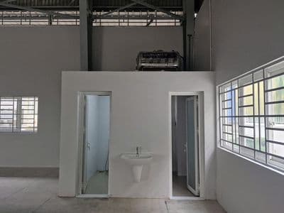 Cho thuê nhà xưởng KCN TÂN TẠO 2.800M2 có văn phòng, giá chỉ 4.8$/m2