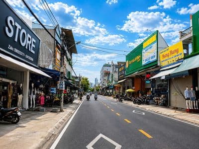 Bán nhà 1 Trệt 1 lầu chuyên KD, 5x30m,Chợ Việt Sing. Đường nhựa 16m.