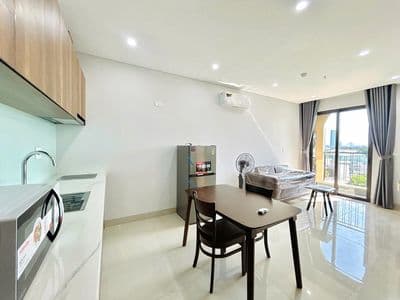 Cho thuê căn hộ cao cấp 1 phòng ngủ có ban công – mới 100% – sơn trà