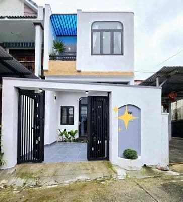 Nhà mới 1 trệt 1 lửng– 3pn 2wc – shr – gần trường thạnh phú