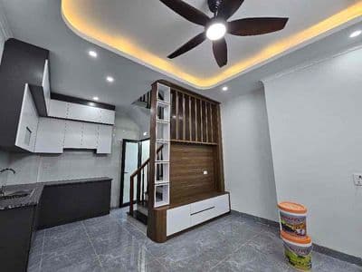 Cho thuê phân lô vĩnh phúc 64m² 4 tầng mt 8m vỉa hè 40tr